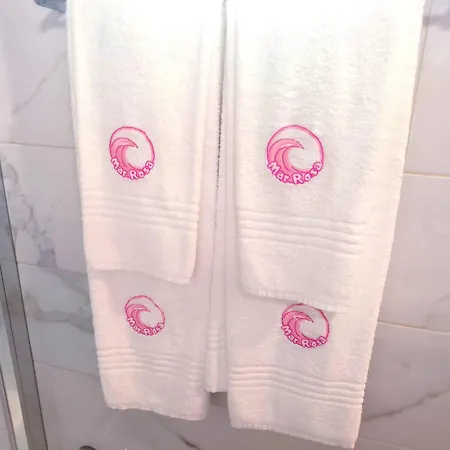 Mar Rosa, Estacionamento Gratuito Daire *